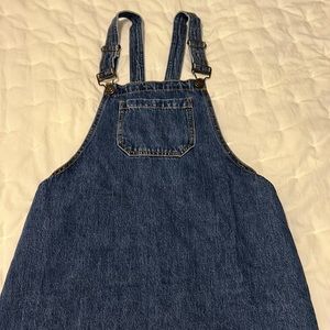 Overall dress